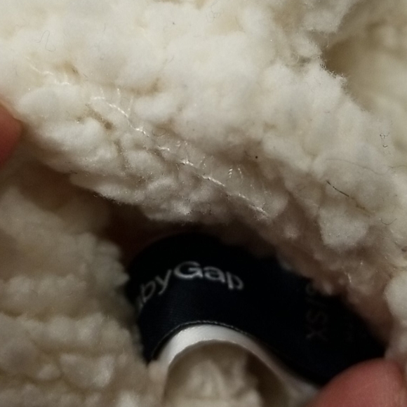 Nwot ! Baby gap baby mittens - Picture 3 of 4